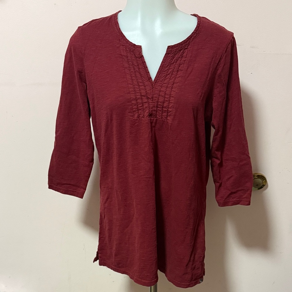 Eddie Bauer Burgundy 3/4 Sleeve Blouse